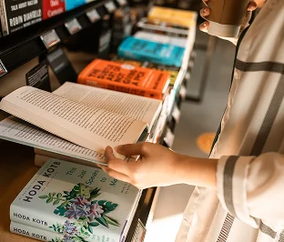Browsing books and articles in a bookstore